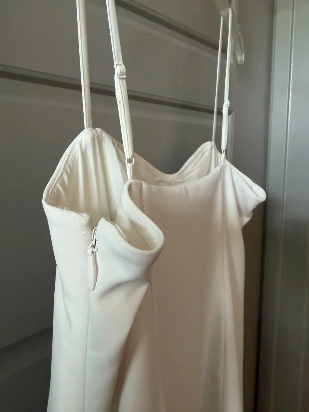 Abercrombie & Fitch / White Embroidered Sheer Maxi Dress / Women's Size Medium